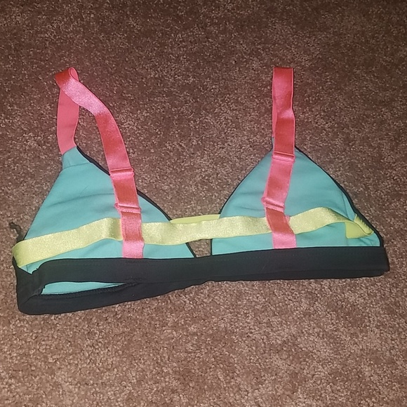 Swim suit top - Picture 2 of 2